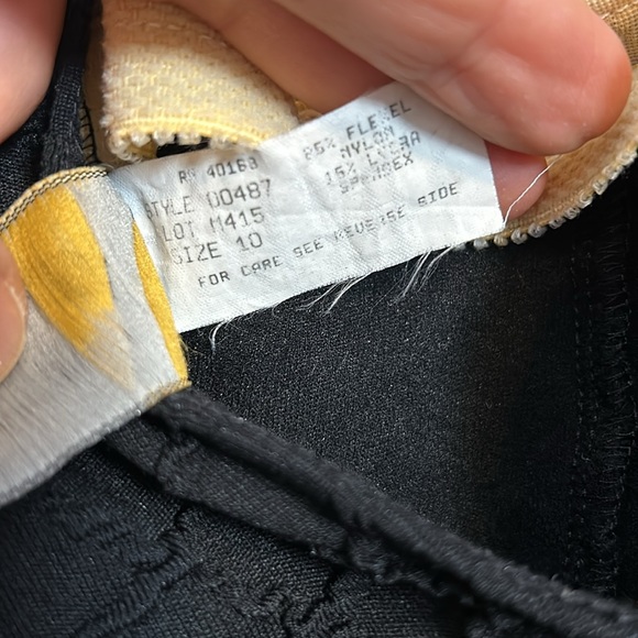 Vintage Black one piece swimsuit with gold tone buttons size small - Picture 9 of 15